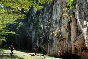 Gua Damai