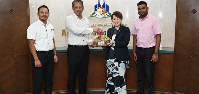 Sesi Kunjung Hormat Ahli Dewan Negeri Bukit Lanjan