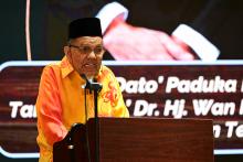 MAJLIS MAKAN MALAM PENGHARGAAN MANTAN ORANG BESAR DAERAH GOMBAK KEDUA