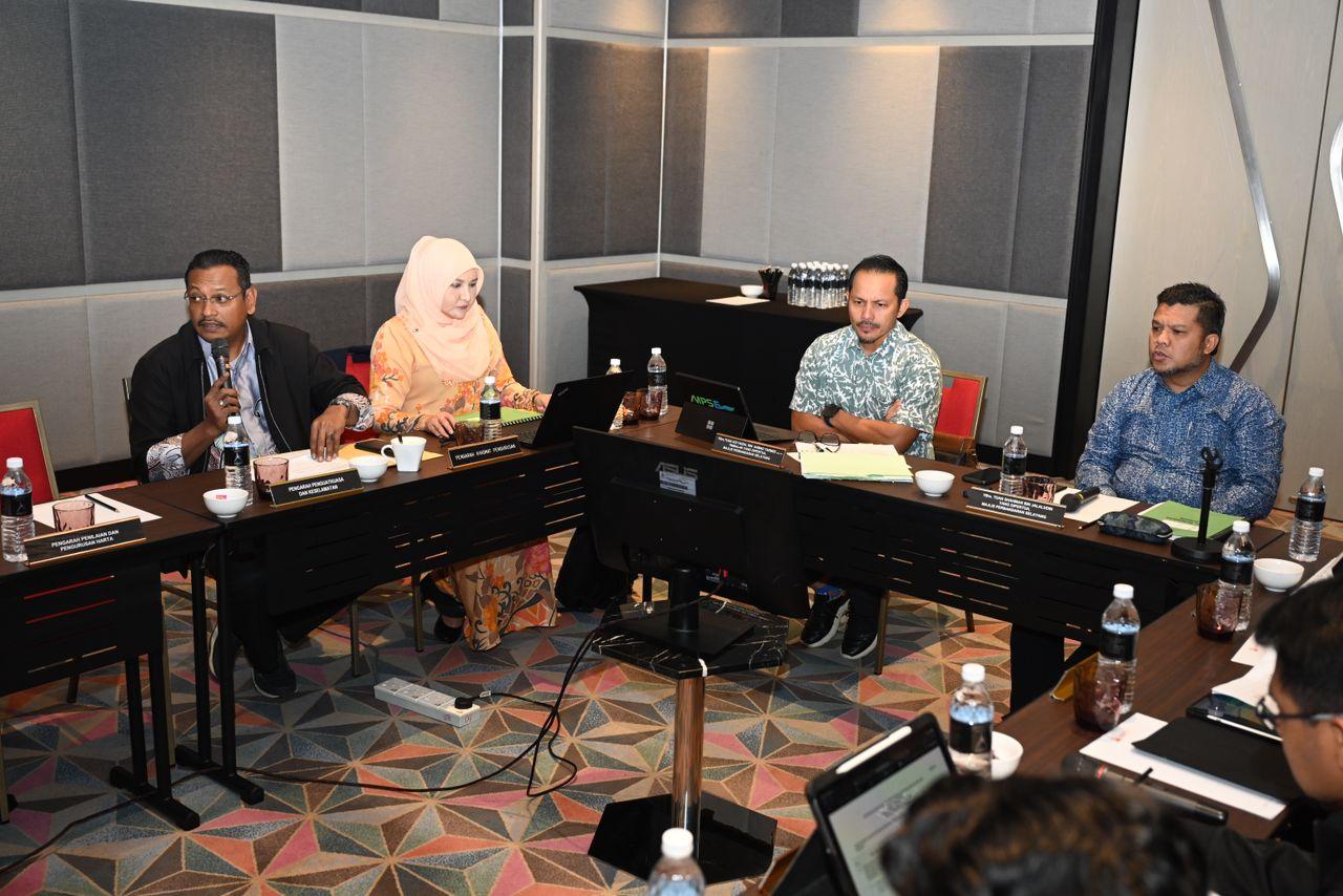 MESYUARAT KAJIAN SEMULA PENCAPAIAN SASARAN KERJA UTAMA (SKU) BIL. 2-2024