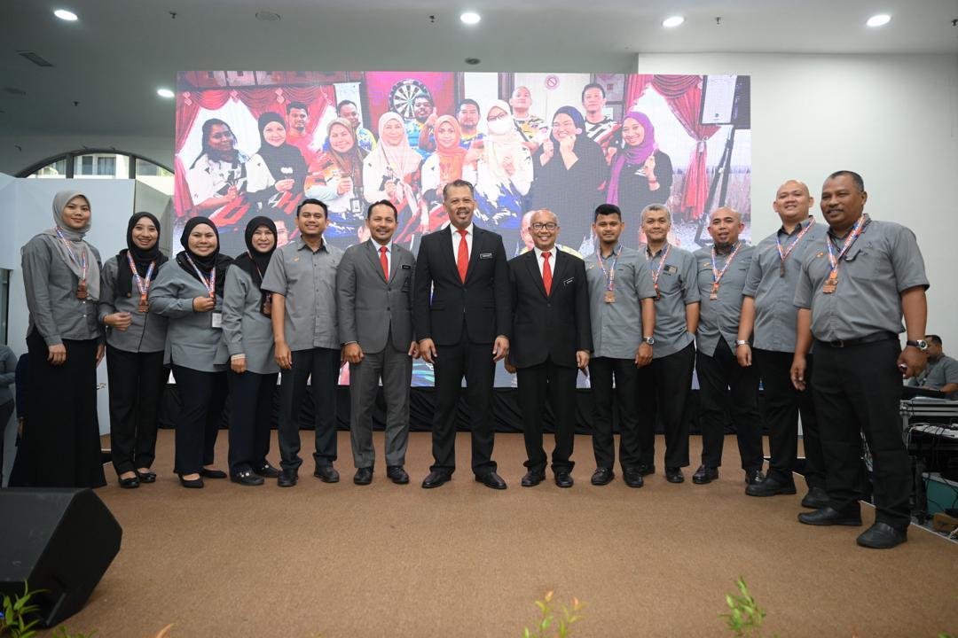PERHIMPUNAN BULAN JANUARI