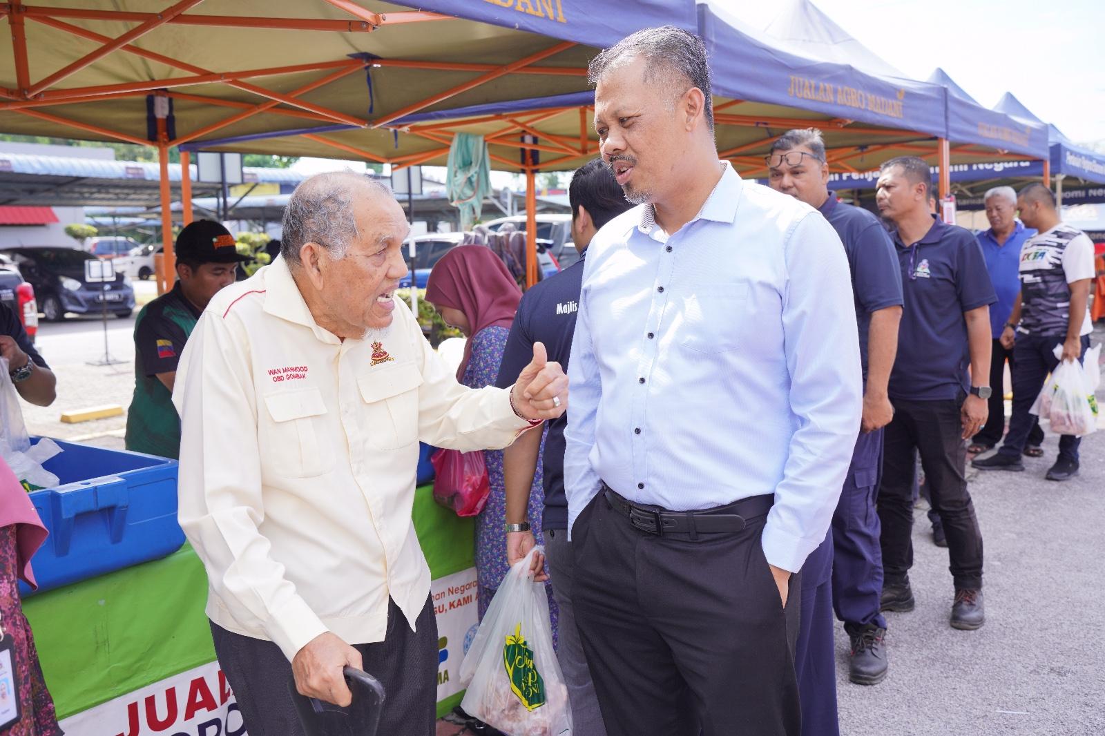 JUALAN AGRO MADANI (FAMA)