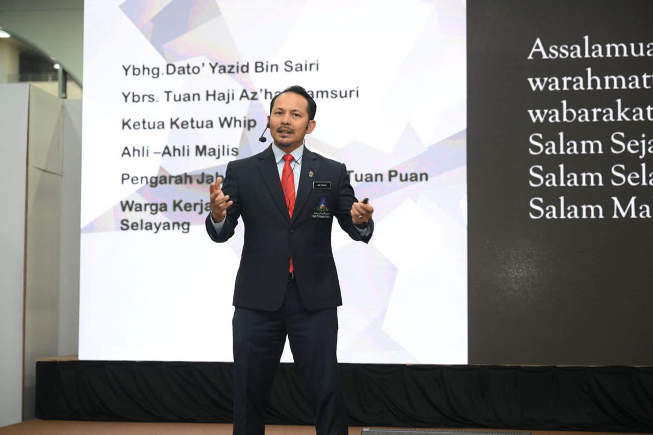 PERHIMPUNAN BULAN FEBRUARI