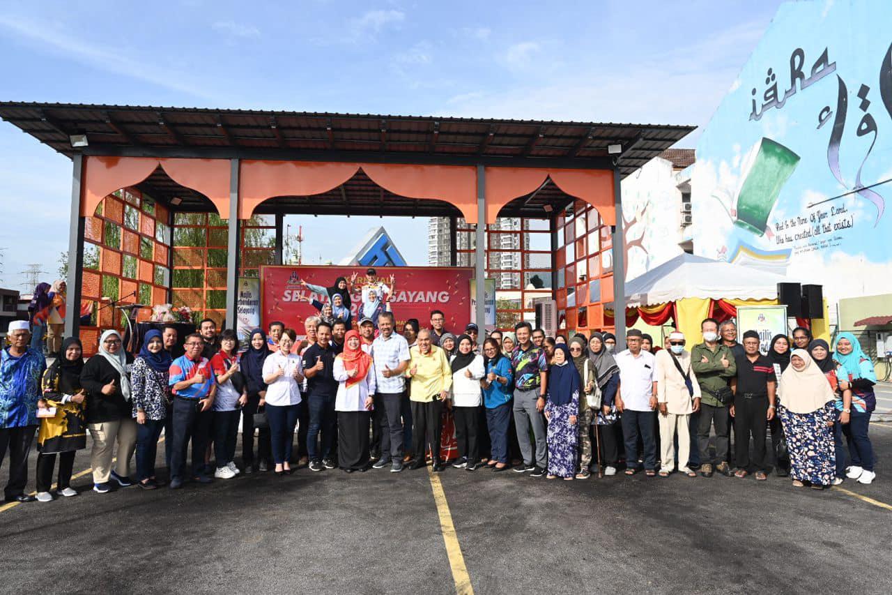 KARNIVAL SELAYANGKU SAYANG