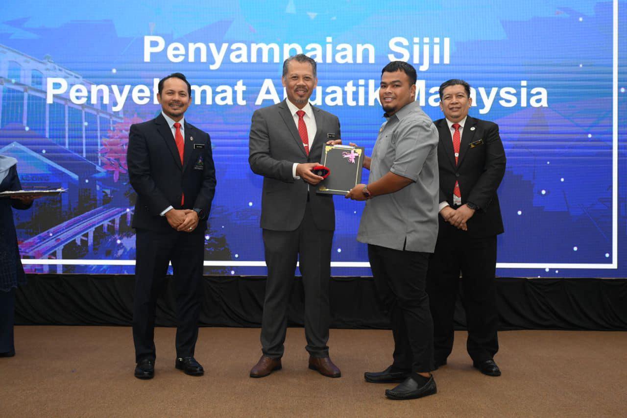 PERHIMPUNAN BULAN FEBRUARI