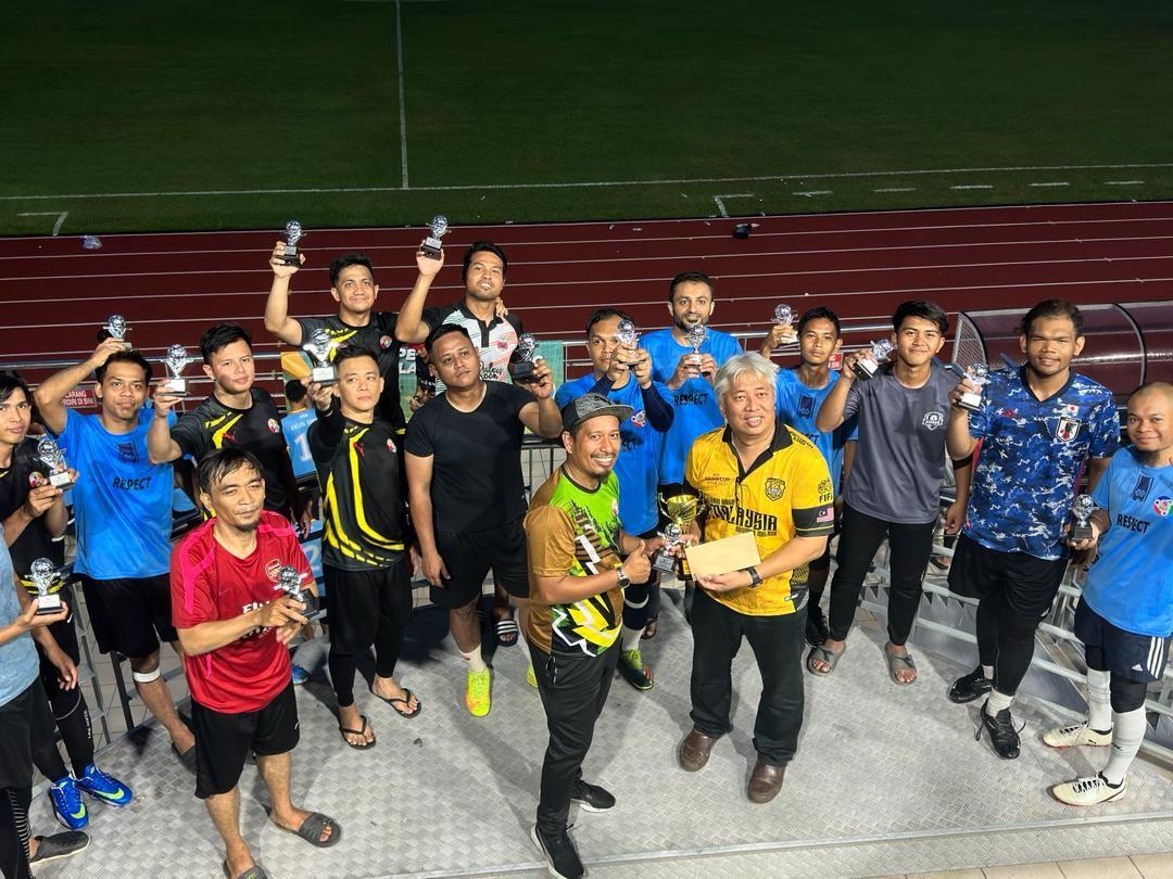 PERTANDINGAN BOLA SEPAK