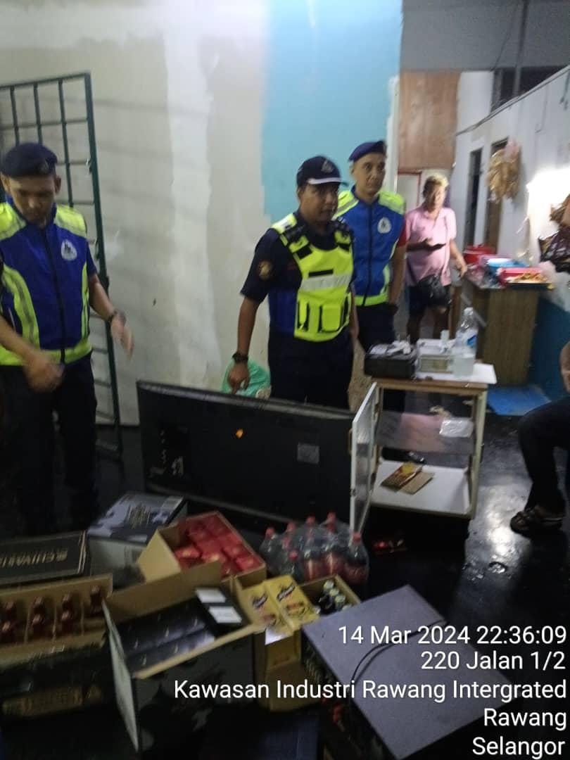 OPERASI SITA PREMIS WARGA ASING