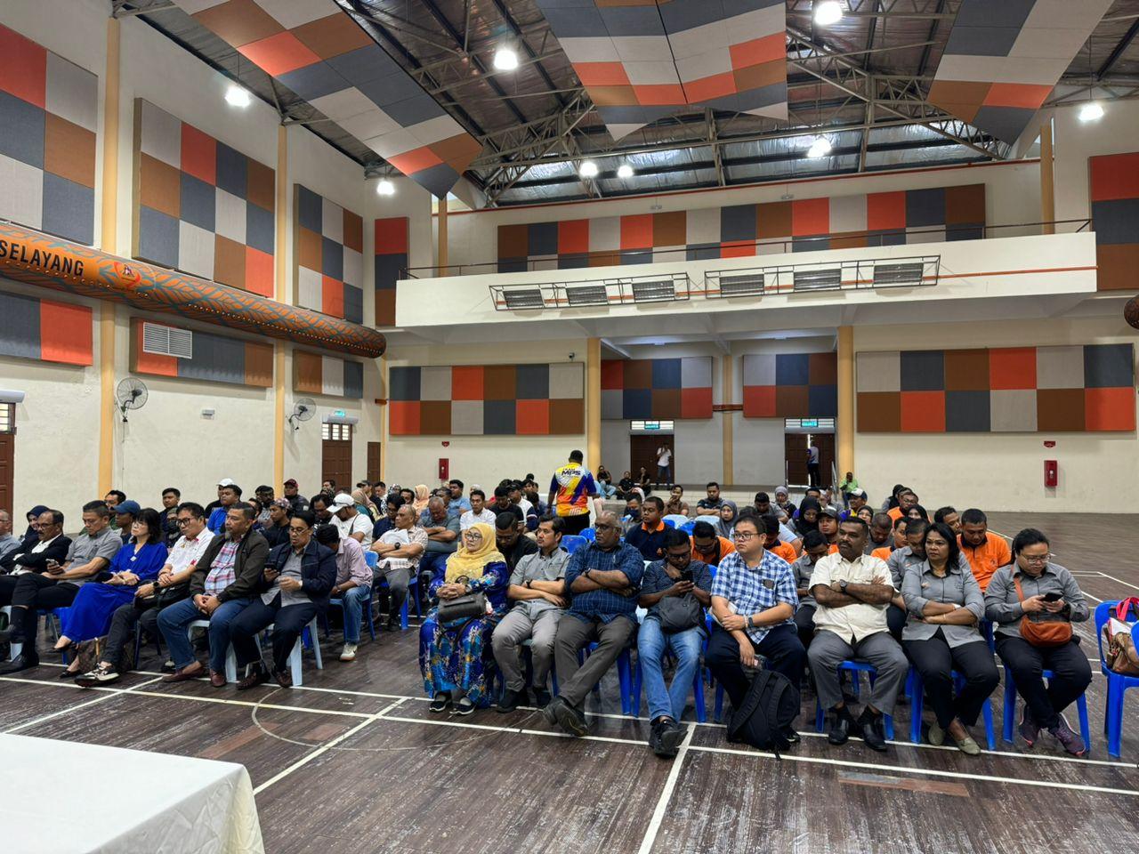 LANJUTAN MAJLIS MENANDATANGANI SURAT SETUJU TERIMA (SST)