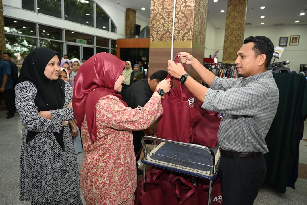 AGIHAN MAKANAN BERBUKA PUASA OLEH MENTERI SELANGOR INCORPORATED (MBI) DENGAN KERJASAMA KSDK MPS