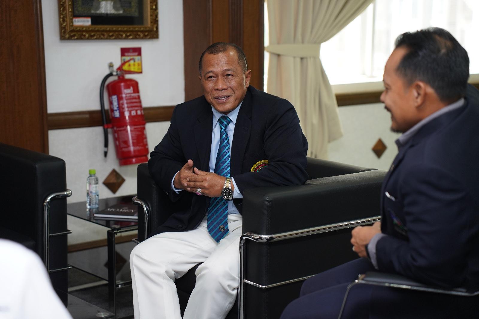 LAWATAN PERSATUAN SENI SILAT CEKAK MALAYSIA CAWANGAN SELANGOR (PSSCMCS) KE MPS