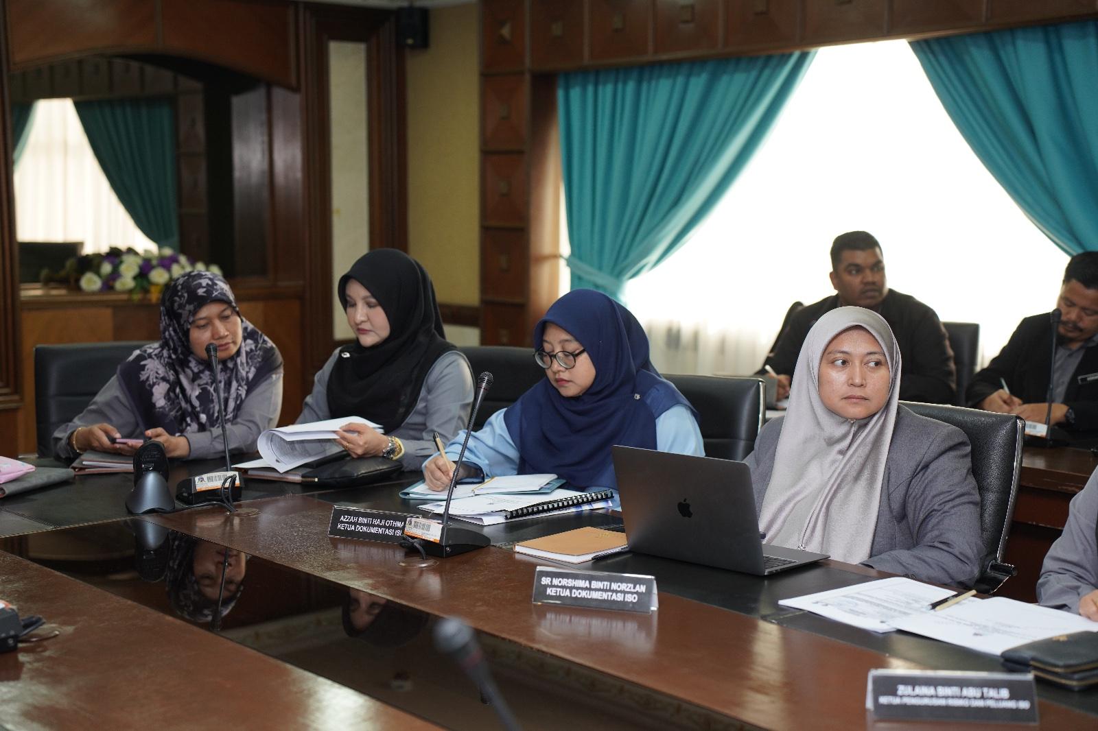 AUDIT PEMANTAUAN SISTEM PENGURUSAN KUALITI ISO 9001 DAN INFORMATION SECURITY MANAGEMENT SYSTEM (ISMS) 27001