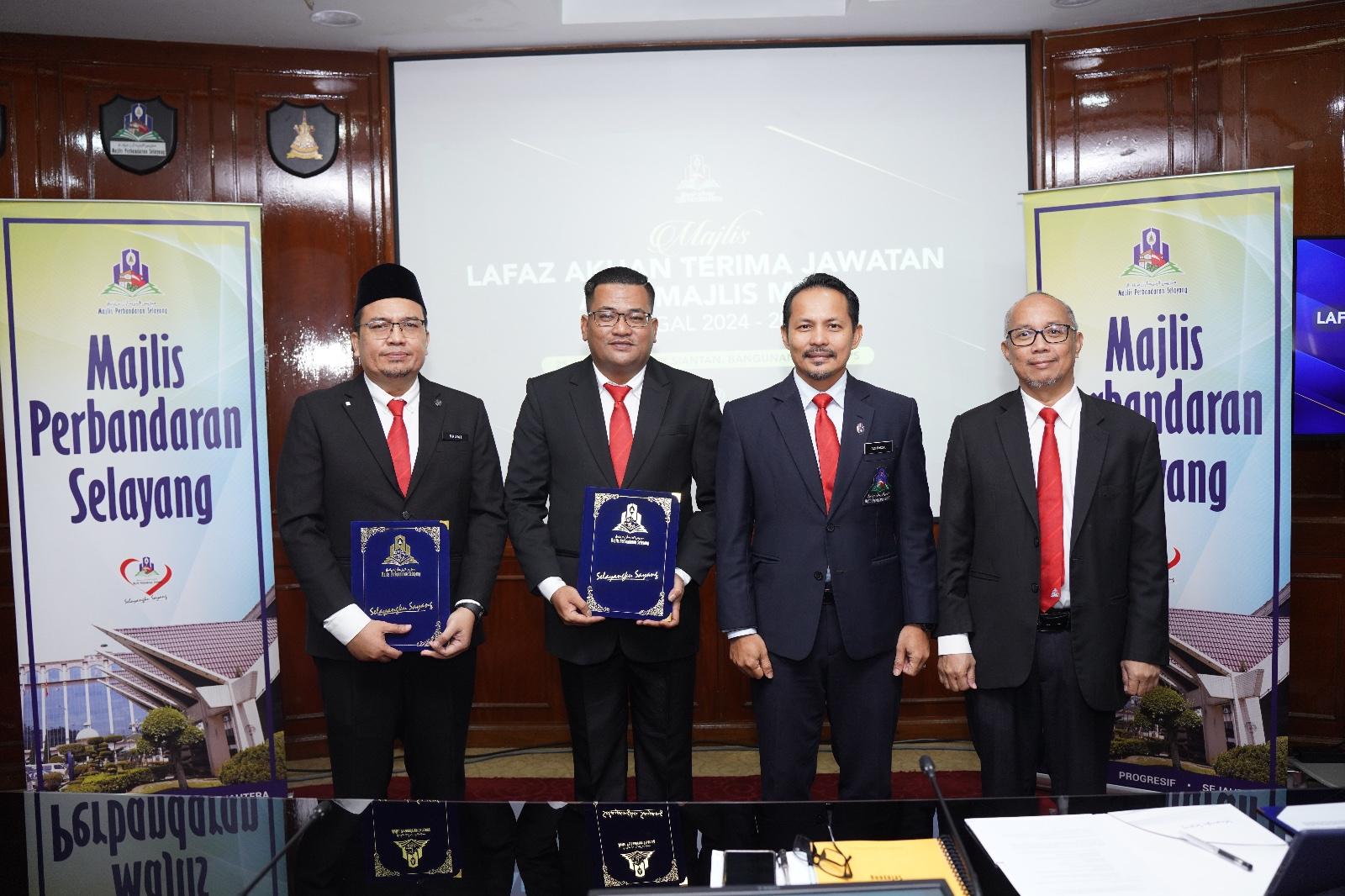 LAFAZ ANGKAT SUMPAH