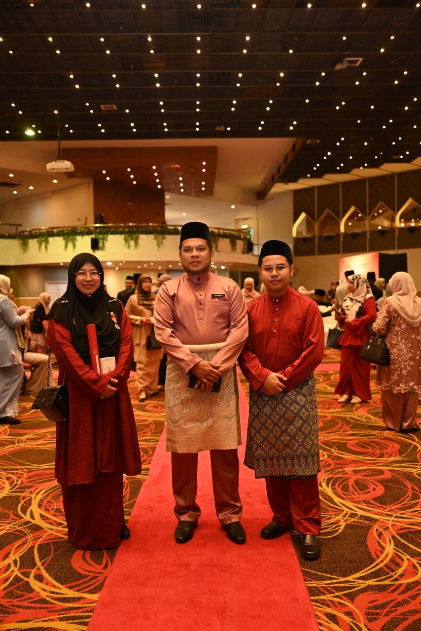 ISTIADAT PENGURNIAAN PINGAT-PINGAT NEGERI SELANGOR