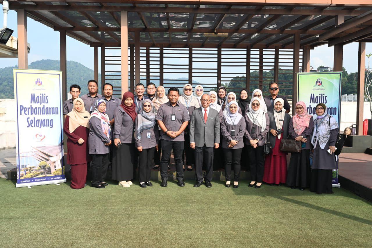 LAWATAN MPKS KE MPS