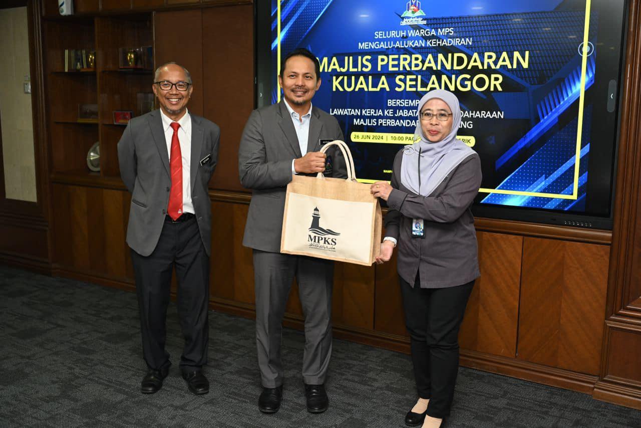 LAWATAN MPKS KE MPS