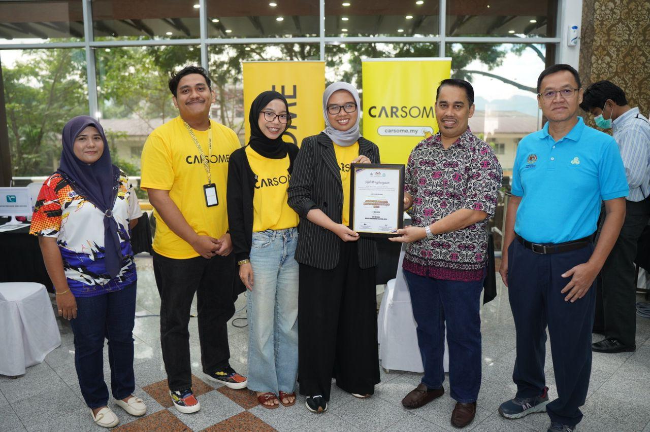 MINI KARNIVAL JOM KERJA