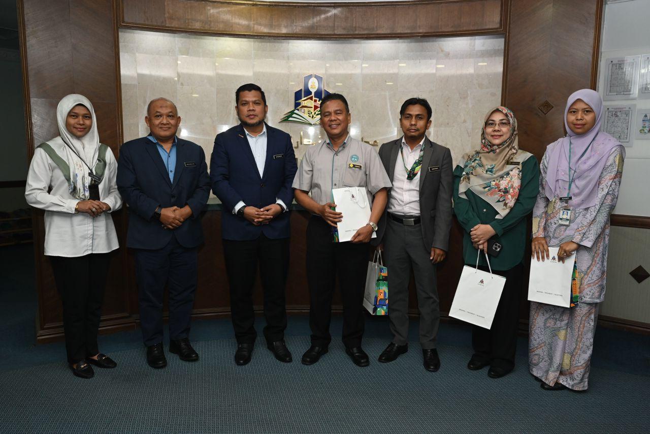 KUNJUNGAN HORMAT INSTITUT PENYELIDIKAN PERHUTANAN MALAYSIA (FRIM) KE MPS