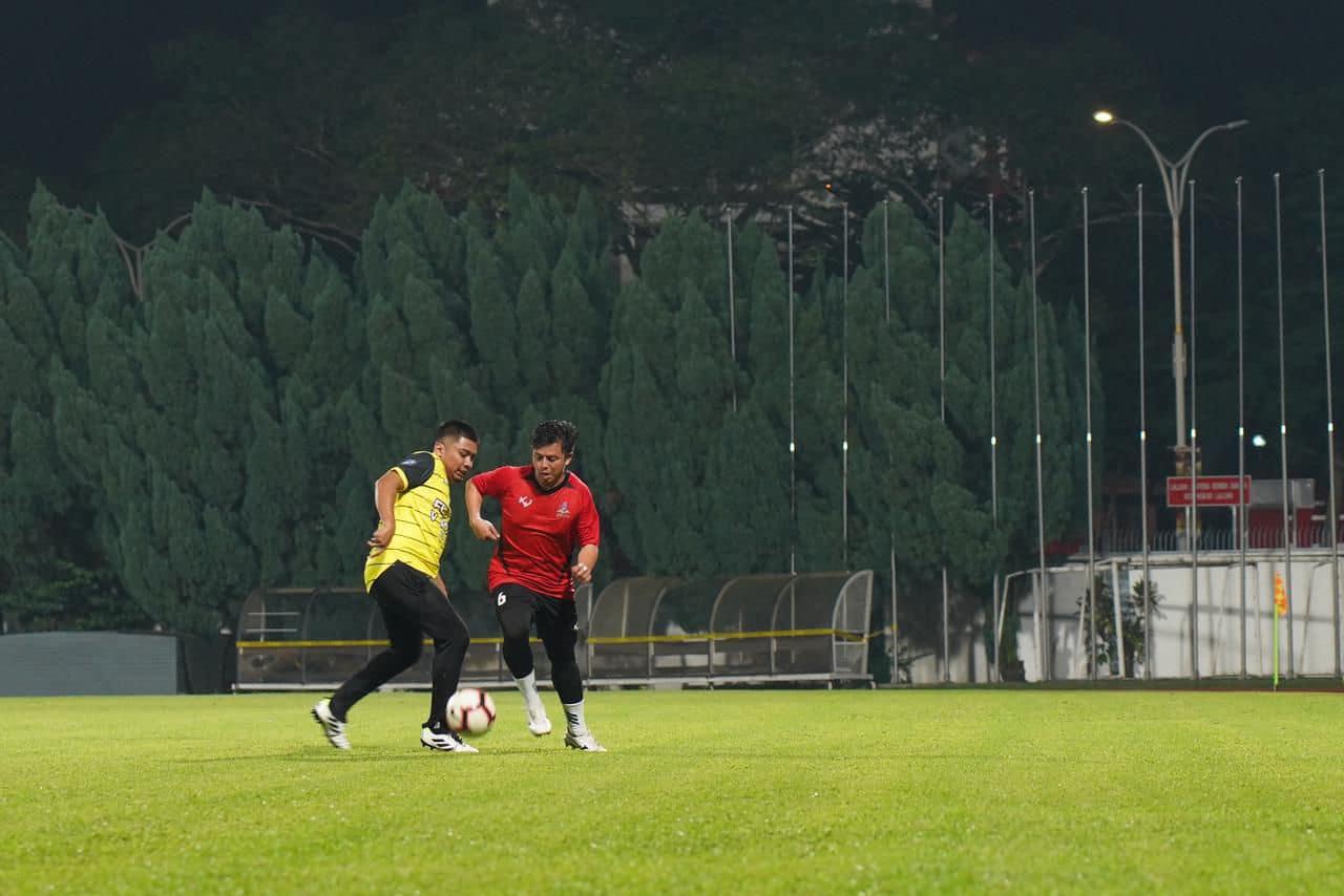 PERLAWANAN PERSAHABATAN BOLA SEPAK VETERAN MPS DAN VETERAN MAJLIS PERBANDARAN KAJANG (MPKJ)