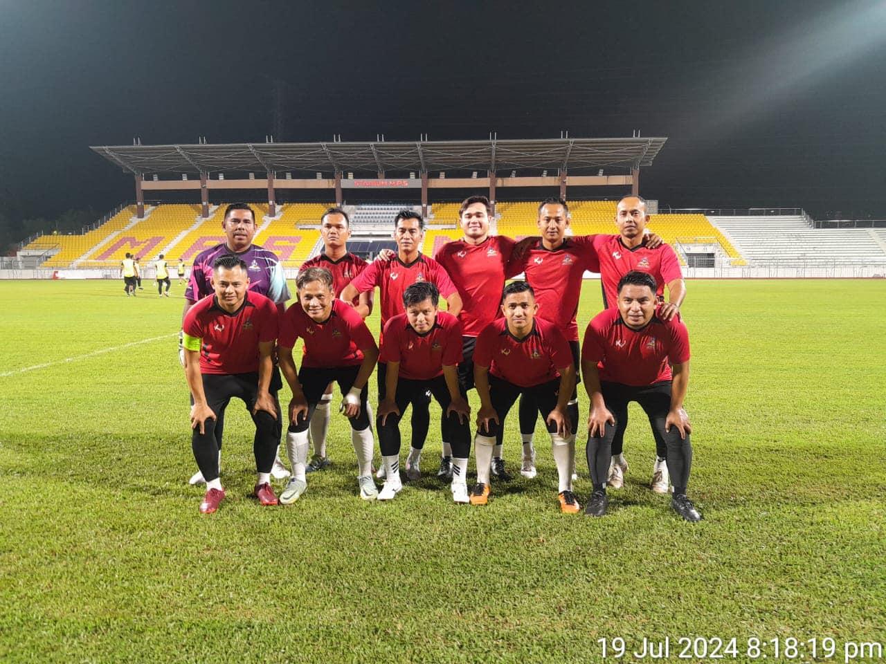 PERLAWANAN PERSAHABATAN BOLA SEPAK VETERAN MPS DAN VETERAN MAJLIS PERBANDARAN KAJANG (MPKJ)