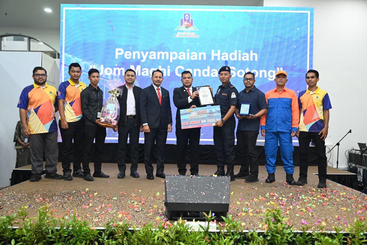 PERHIMPUNAN BULAN DAN SAMBUTAN HARI PENGUATKUASA