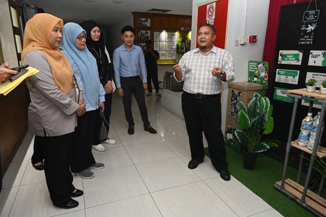 HARI KEDUA SESI AUDIT PENSIJILAN SEMULA EKOSISTEM KONDUSIF SEKTOR AWAM (EKSA)