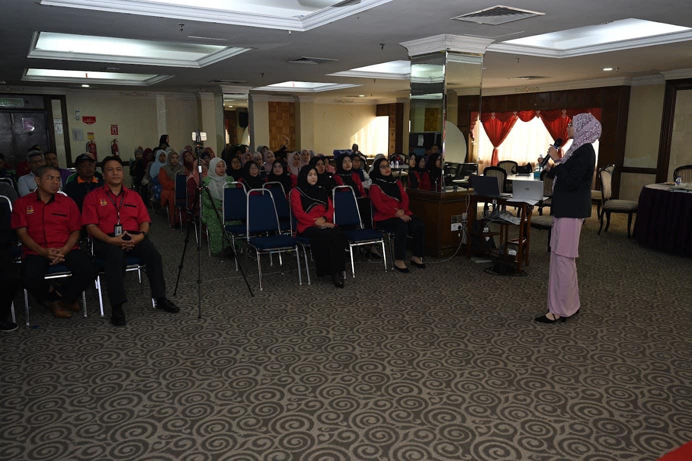 PROGRAM CERAMAH MOTIVASI
