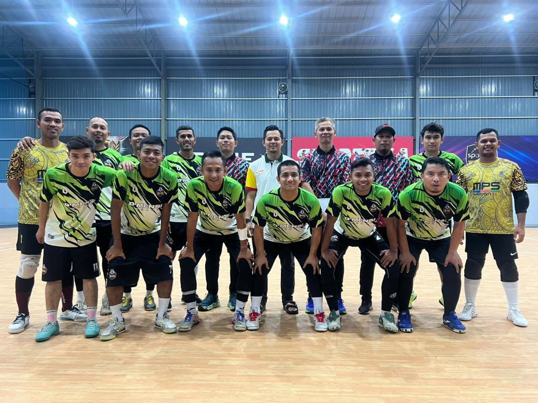 FUTSAL PERSAHABATAN TIGA PENJURU PERKUKUH SEMANGAT BERPASUKAN