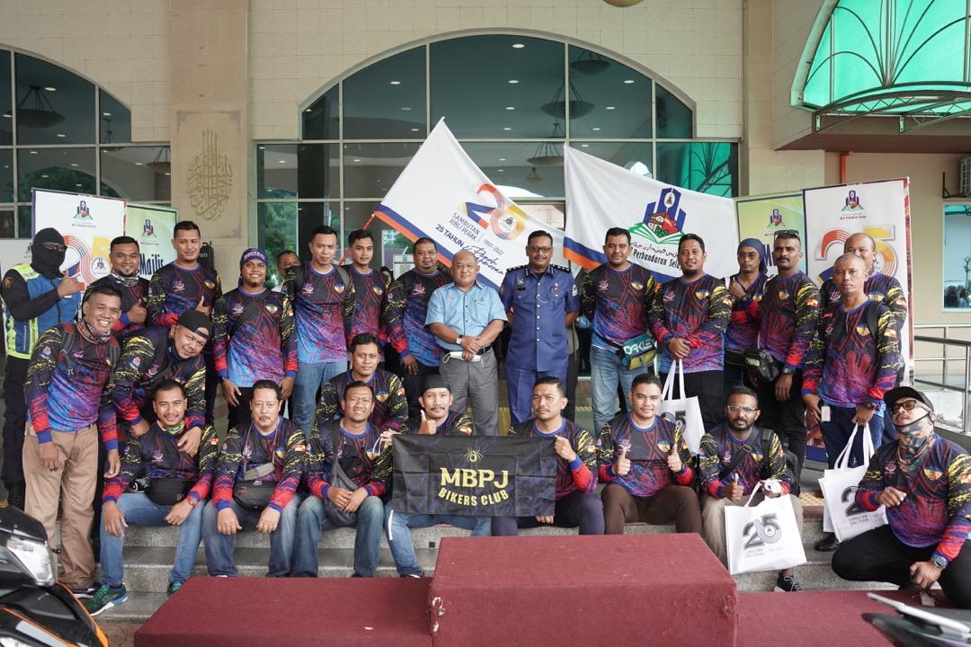 Konvoi Bermotosikal Sempena Sambutan Hari Bandaraya Petaling Jaya Ke-16