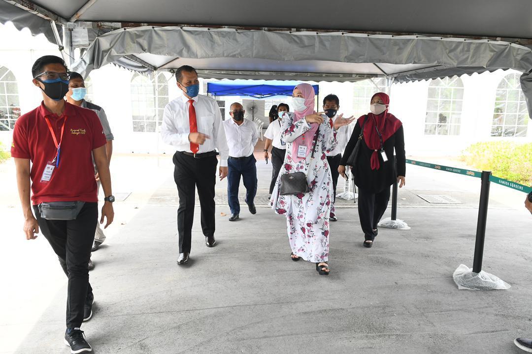 Lawatan ke PPV Le Gardens Pavilion
