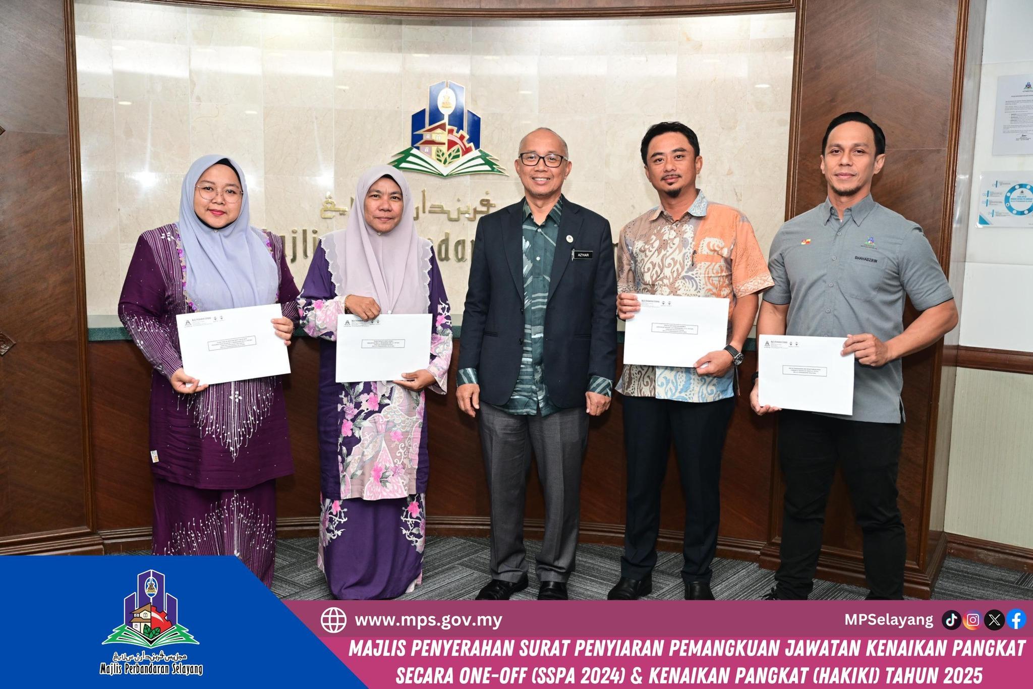 MAJLIS PENYERAHAN SURAT PENYIARAN PEMANGKUAN JAWATAN KENAIKAN PANGKAT SECARA ONE-OFF (SSPA 2024)