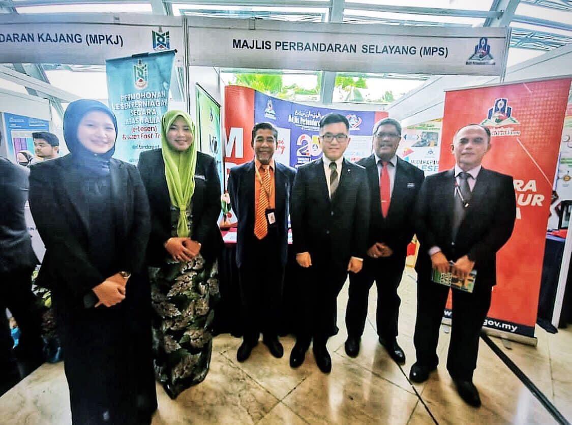 Majlis Perasmian Garis Panduan Pendaftaran & Pelesenan Perniagaan Dalam Talian Negeri Selangor Dan Pameran Pelesenan Pihak Berkuasa Tempatan (PBT) Selangor