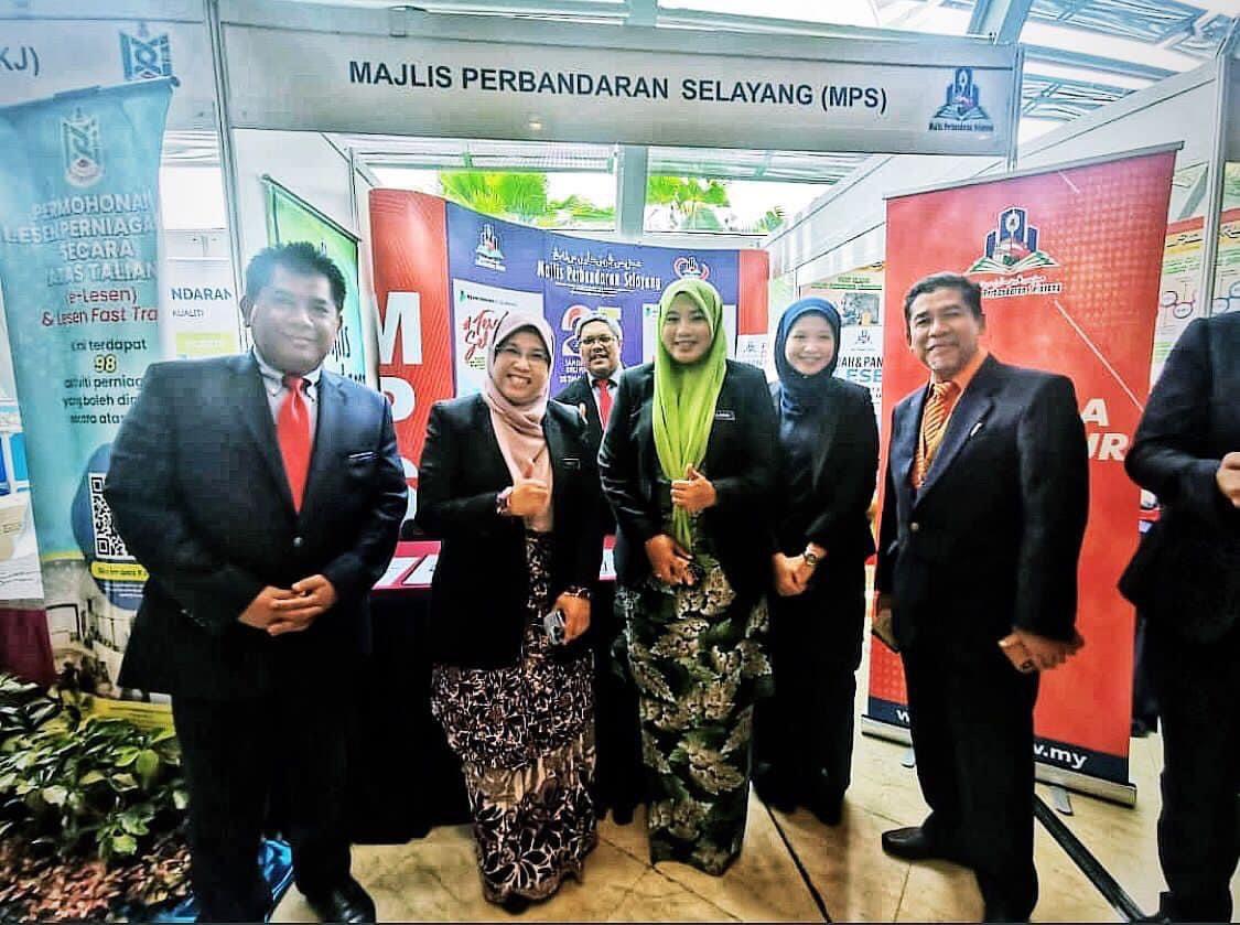 Majlis Perasmian Garis Panduan Pendaftaran & Pelesenan Perniagaan Dalam Talian Negeri Selangor Dan Pameran Pelesenan Pihak Berkuasa Tempatan (PBT) Selangor