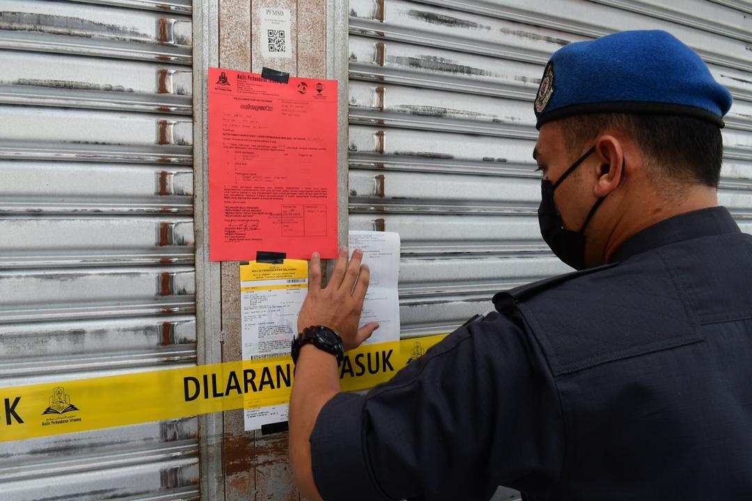 Operasi Bersepadu Bersama Jabatan Imigresen Negeri Selangor dan Kementerian Perdagangan Dalam Negeri Dan Hal Ehwal Pengguna (KPDNHEP) Negeri Selangor