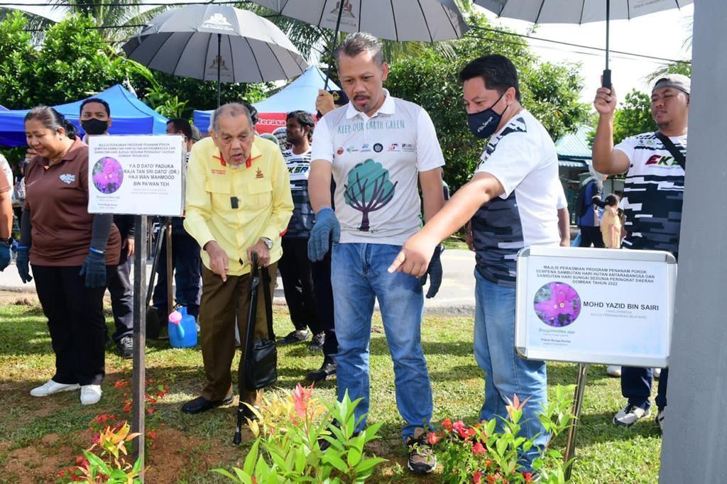 Program Penanaman Pokok Sempena Hari Hutan Antarabangsa Peringkat Daerah Gombak