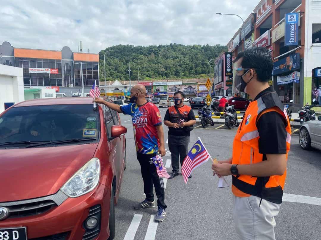 Program Penyerahan Bendera Sempena Sambutan Hari Kebangsaan dan Hari Malaysia