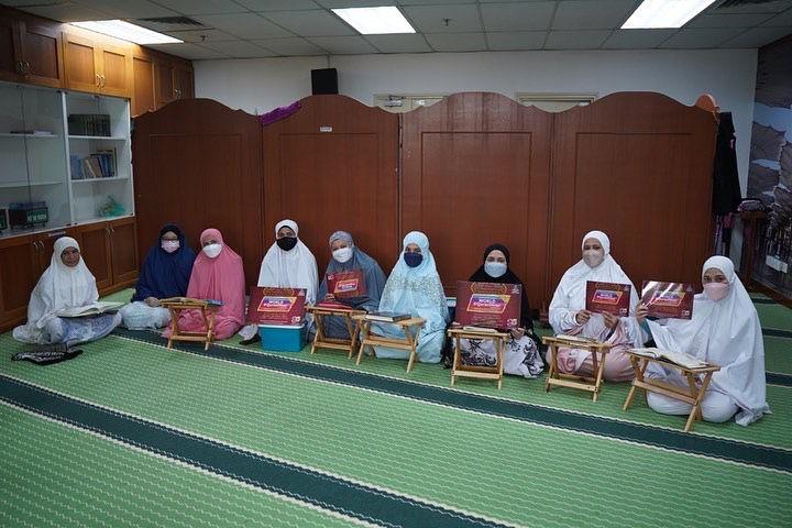 Satu Jam Bersama Al-Quran