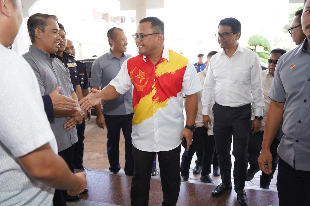 Majlis Perasmian Reka Bentuk Dewan Komuniti dan Rumah Penjawat Awam