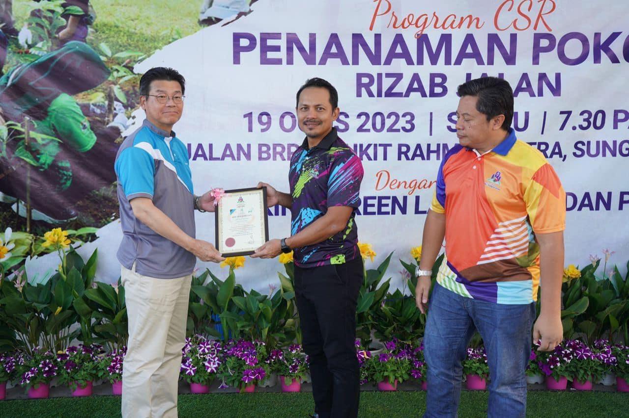 Program CSR Penanaman Pokok Rizab Jalan Dengan Kerjasama Daikin Malaysia, I-Green Landscape Dan Pro T