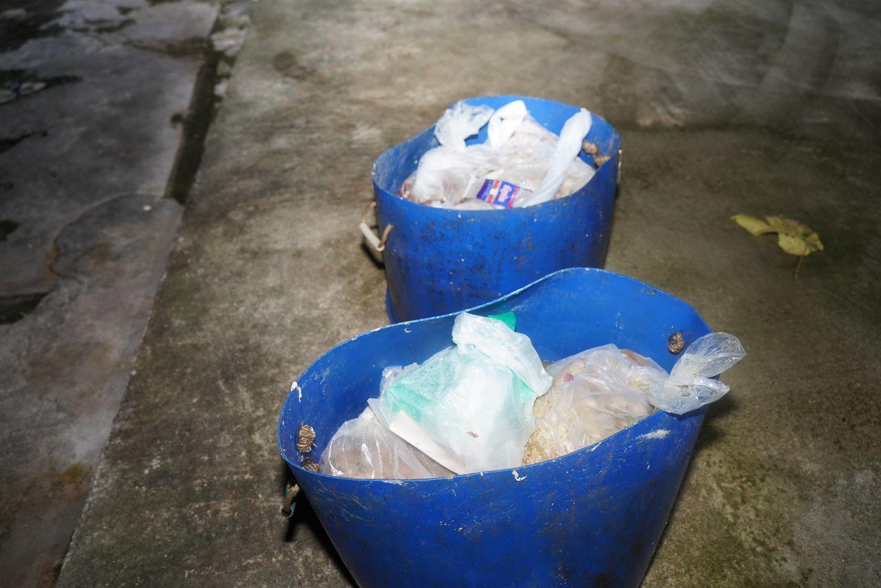 Kilang Memproses Ayam Tanpa Lesen Diserbu