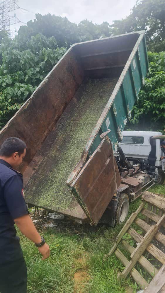 Operasi Sitaan Lori Sampah