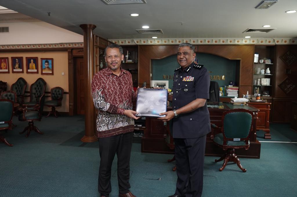 Sesi Kunjung Hormat Ketua Polis Daerah Gombak