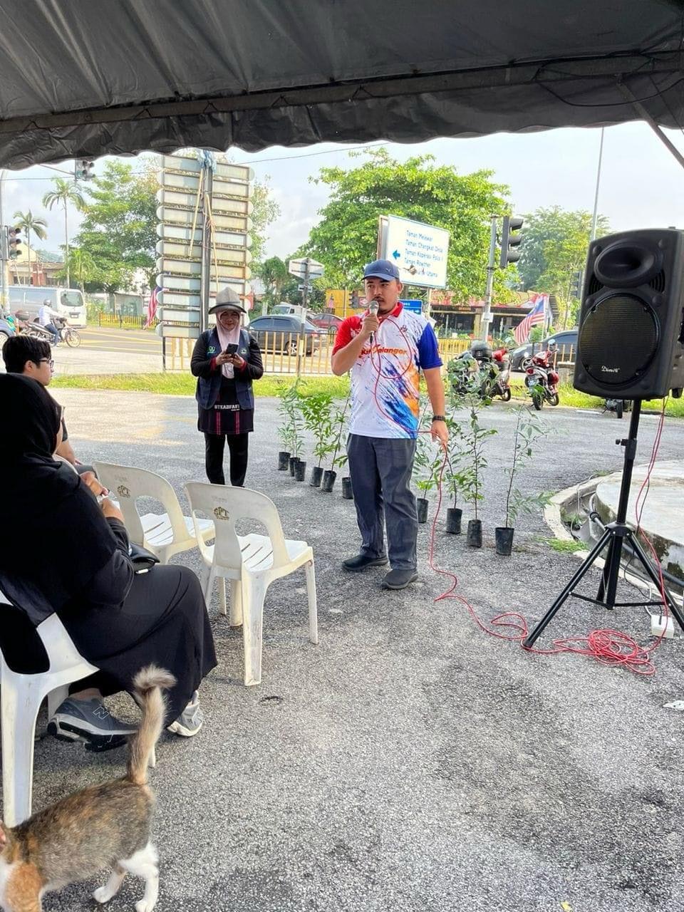 Program Gotong-Royong Gombak Bersih Indah Bersama Ahli Majlis MPS, JKP Zon 3