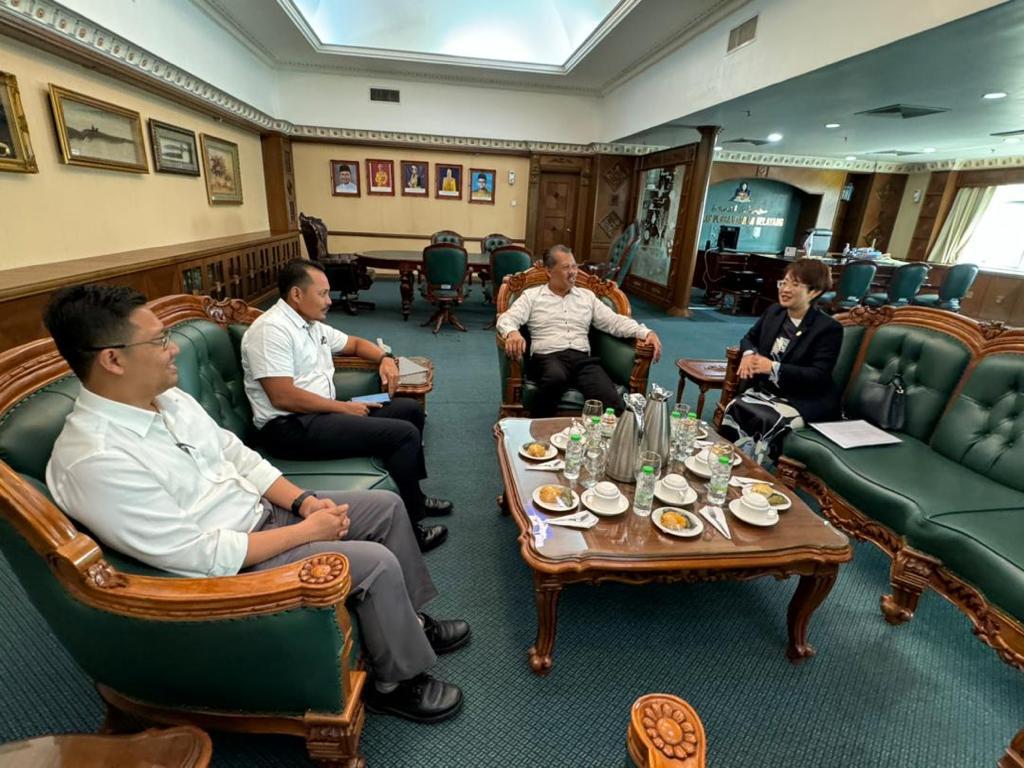 Sesi Kunjung Hormat Ahli Dewan Negeri Bukit Lanjan