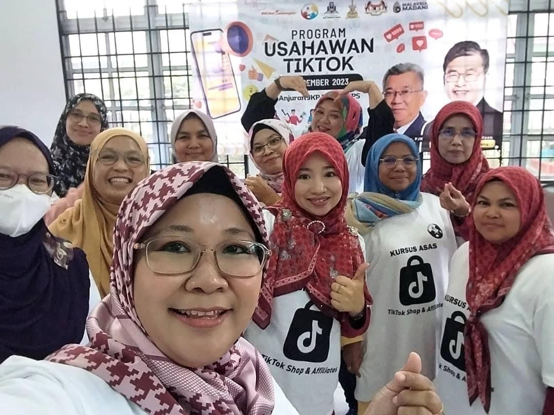 Program Usahawan Tik Tok