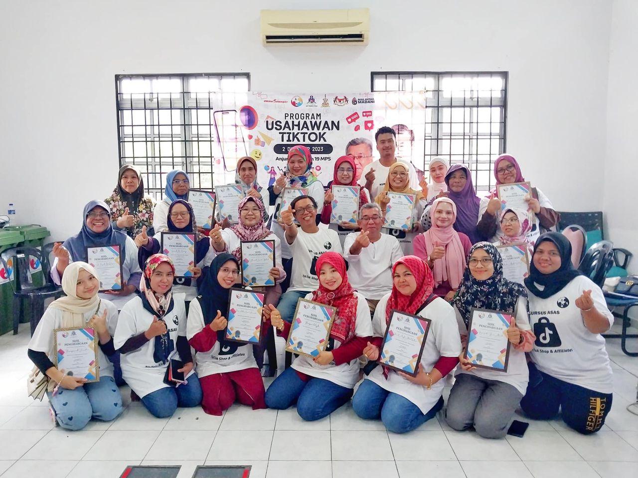 Program Usahawan Tik Tok