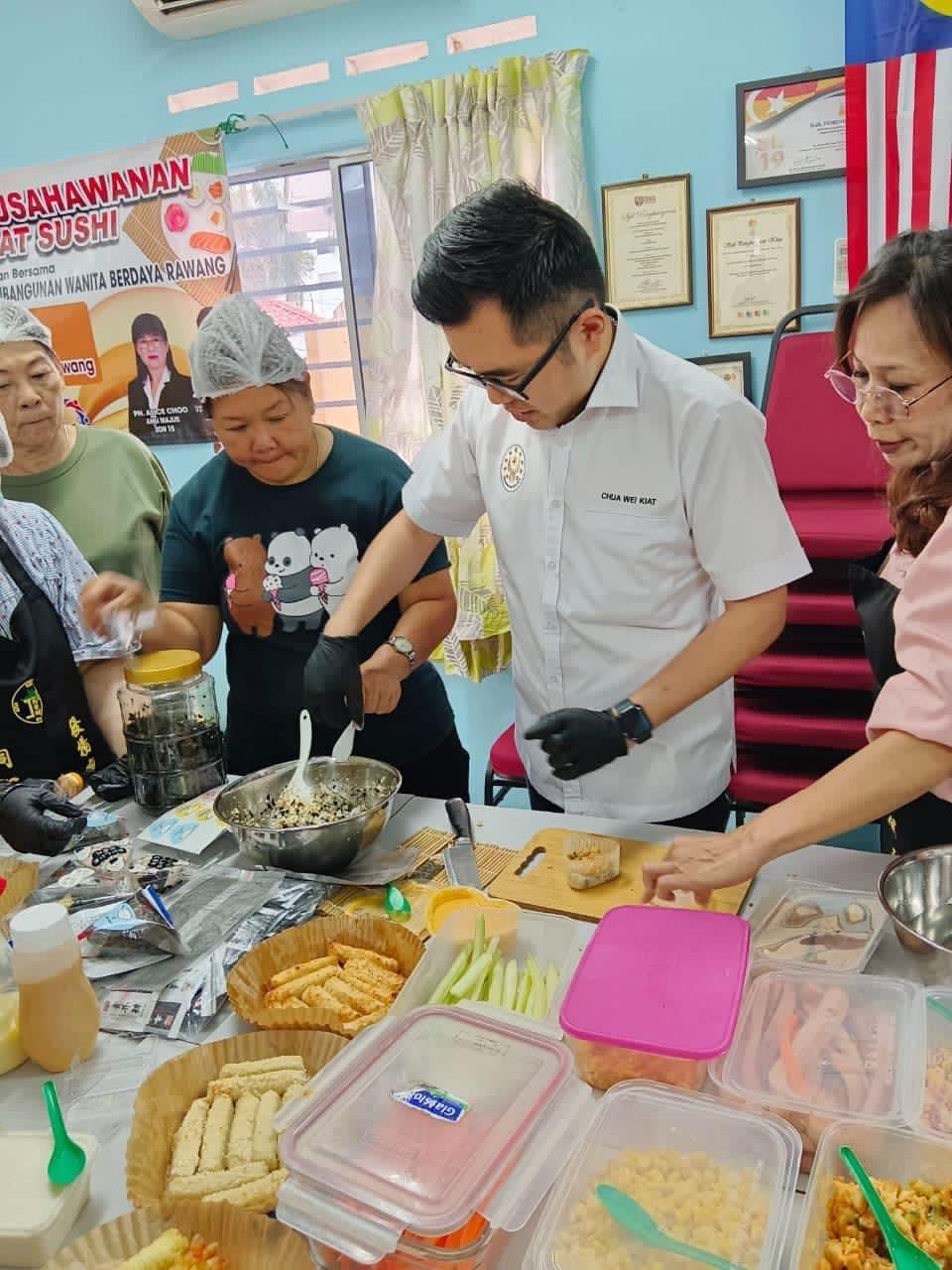 Bengkel Keusahawanan Membuat Sushi